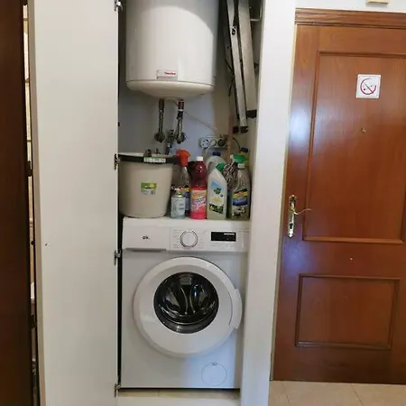 Sea View With Balcony. Queen Size Bed. High Speed Internet * Aguadulce (Almeria)
