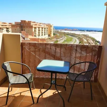 Sea View With Balcony. Queen Size Bed. High Speed Internet